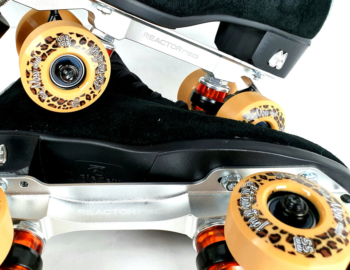 Moxi Jack Roller Skates Black w/ Neo Reactor Plate