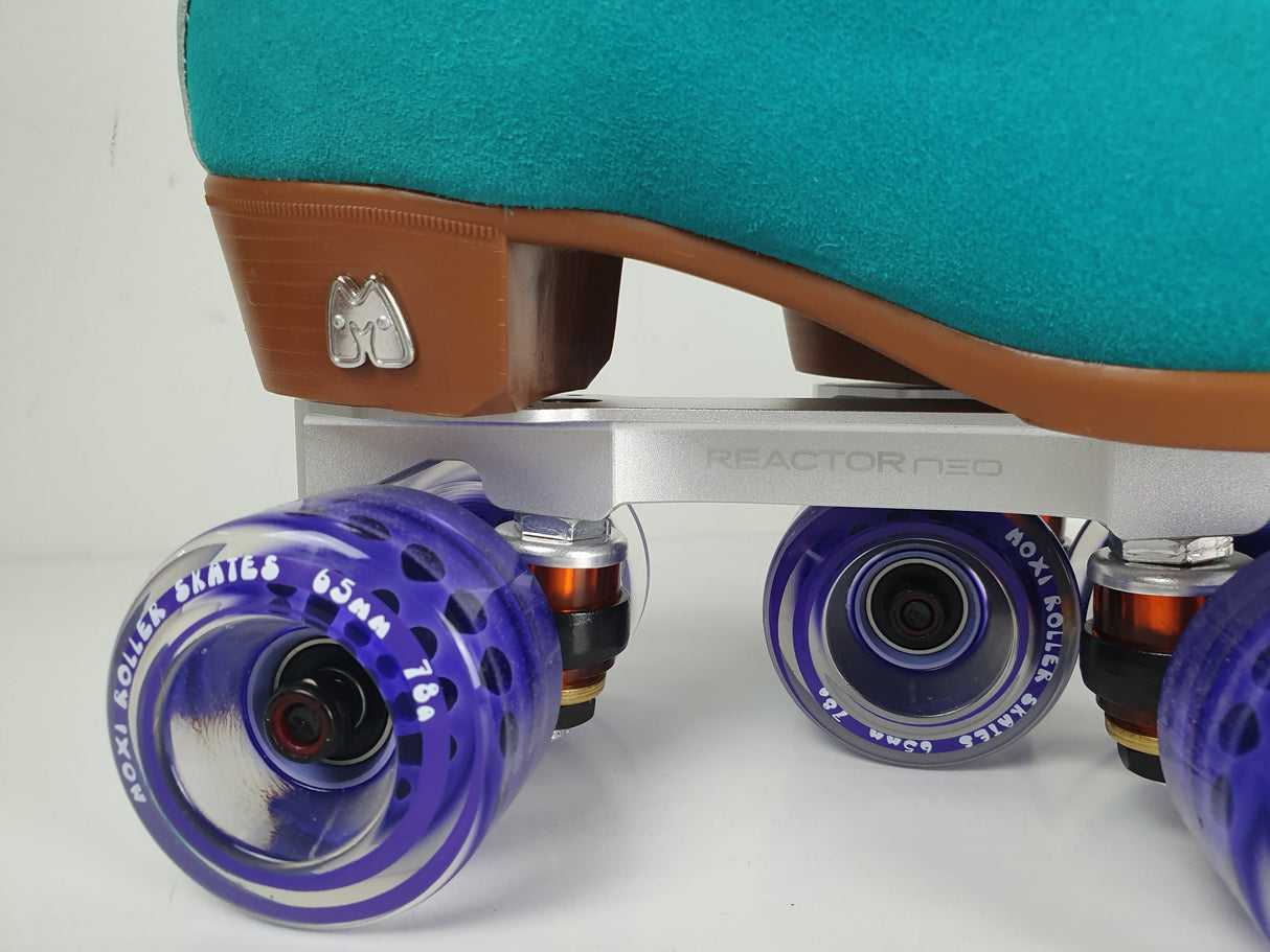 Moxi Jack Skate Jade w/ Reactor Neo Plate