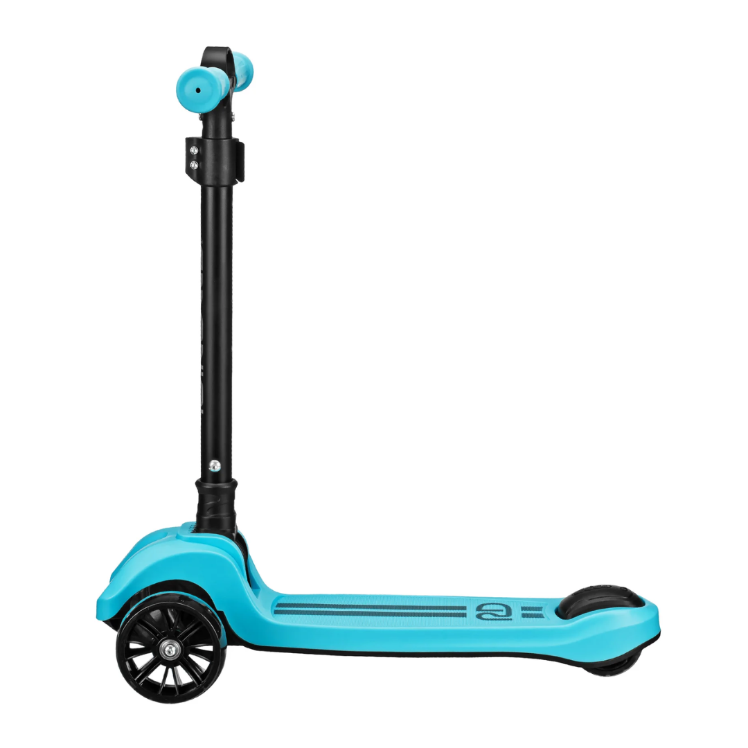 RD 3-Wheel Blue Scooter With Lightup Wheels