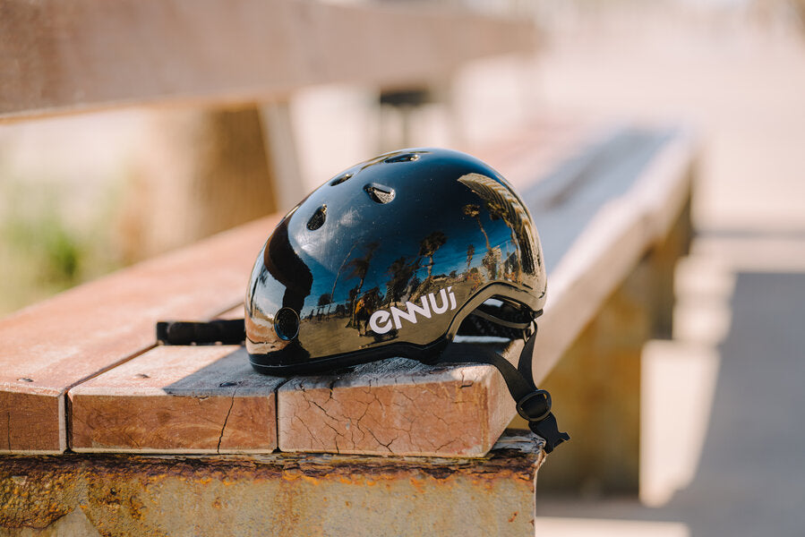 Ennui Elite Black Helmet