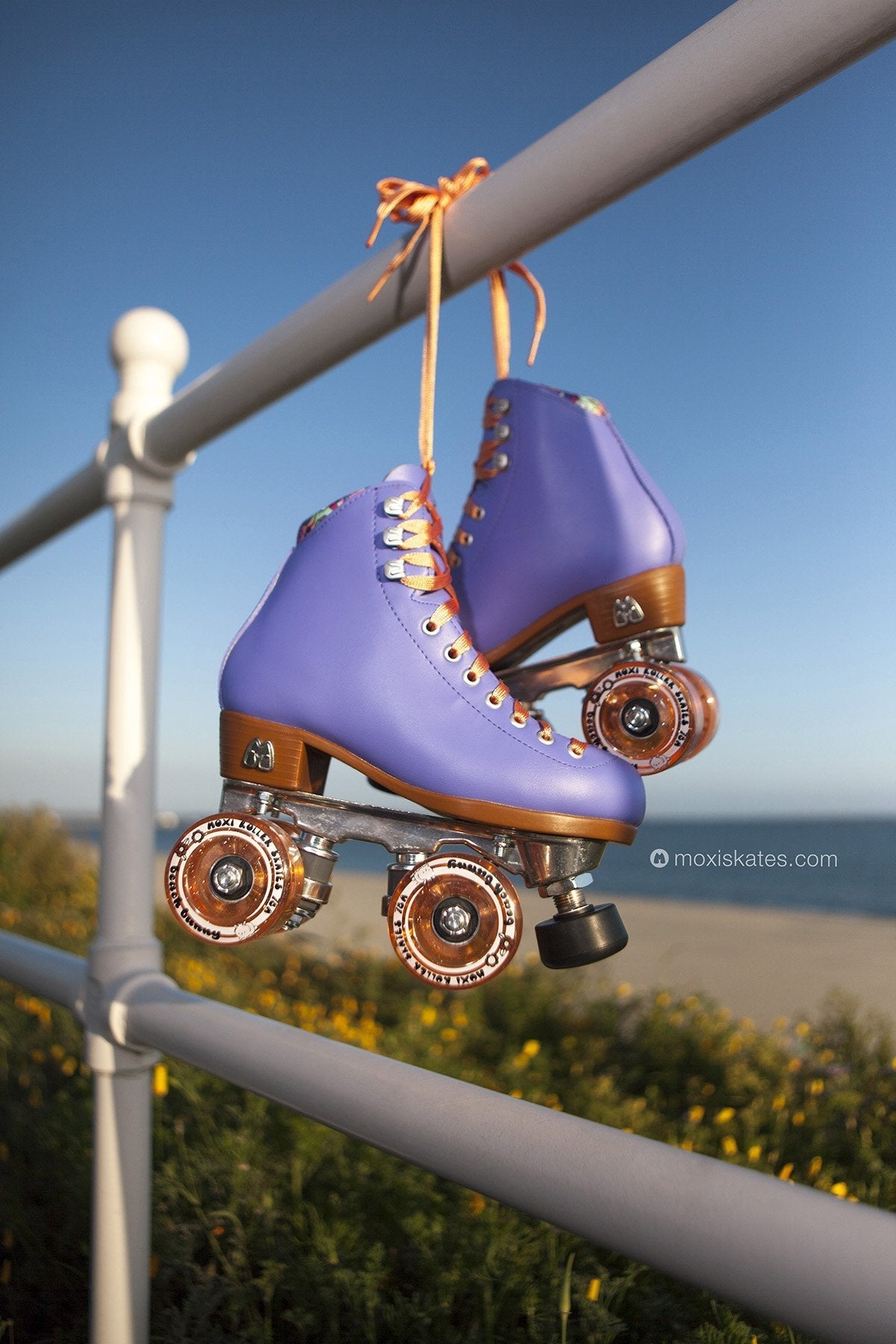 Moxi Beach Bunny Periwinkle Roller Skates