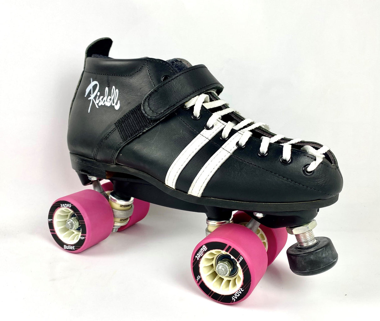 Riedell 265 Vandal Roller Skates w/ Nylon Plate