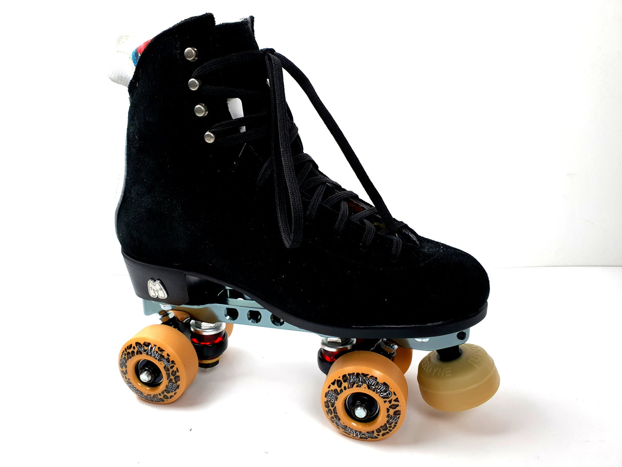 Moxi Jack Skate Black w/ Reactor Pro Plate