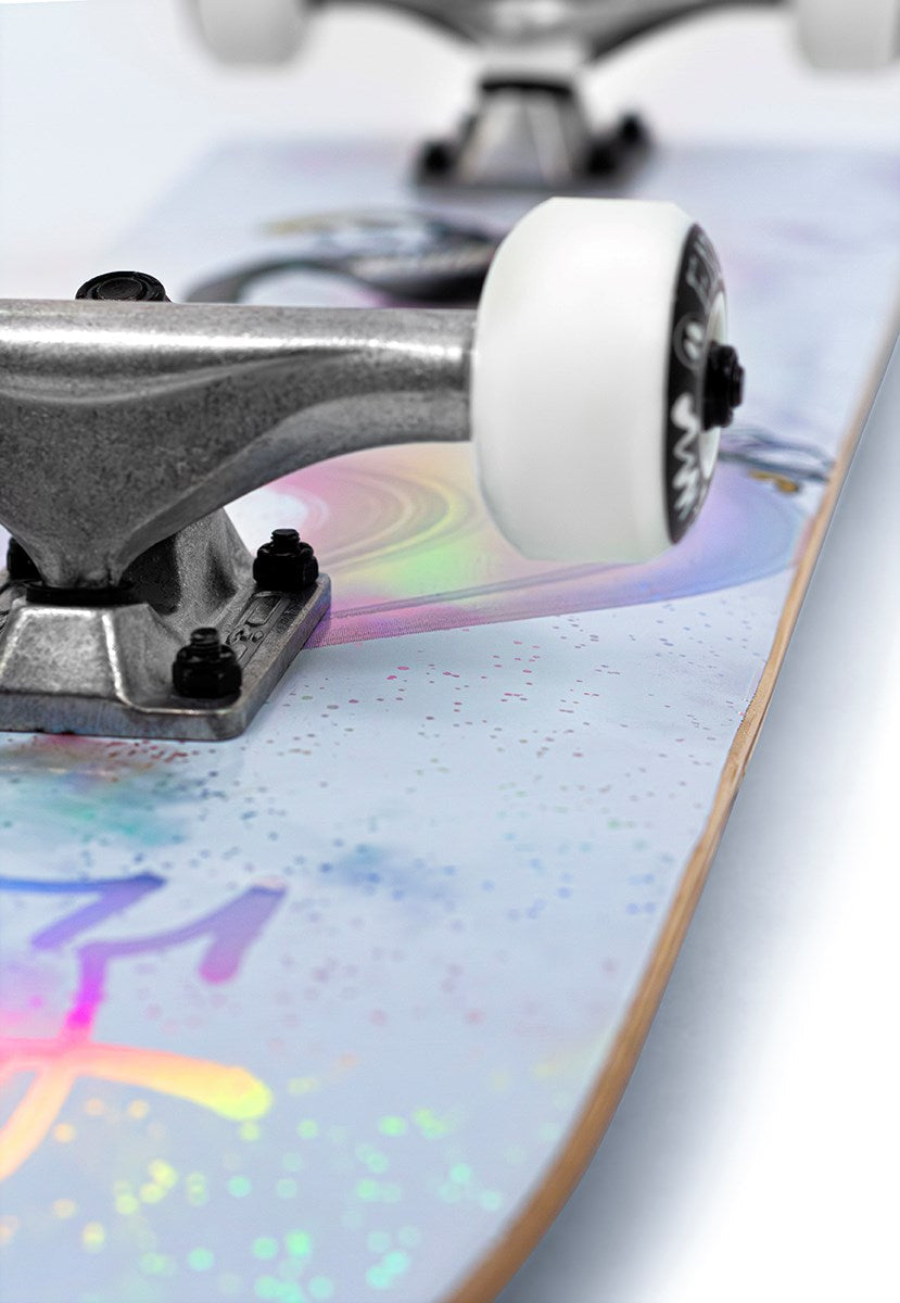 Enuff Skully Hologram Skateboard 7.75" Complete