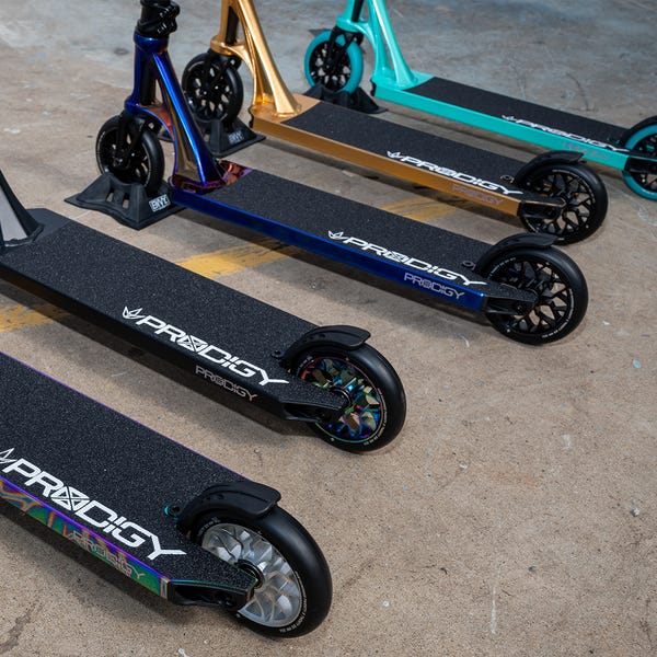 Prodigy X Scooter Complete Black Oil Slick