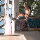 Triple 8 Sock Shin Guards Barbie Patin Signature Edition Black Stripe